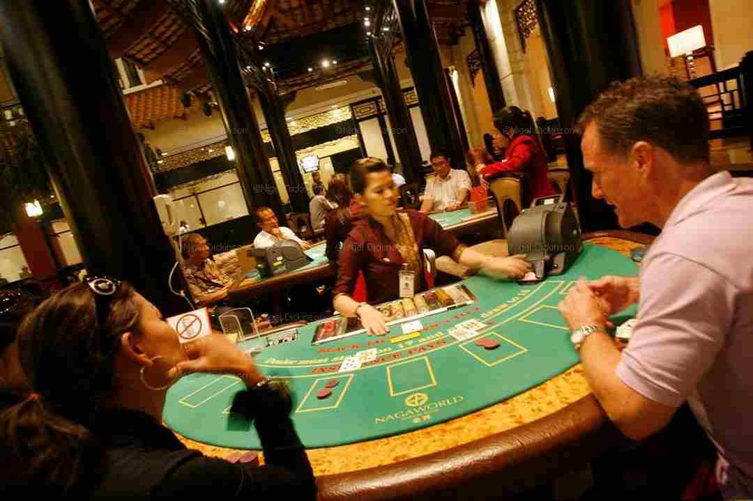 Sòng casino chỉ dành cho những thành viên trên 18 tuổi trải nghiệm